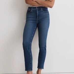 Madewell Curvy Roadtripper Jeans